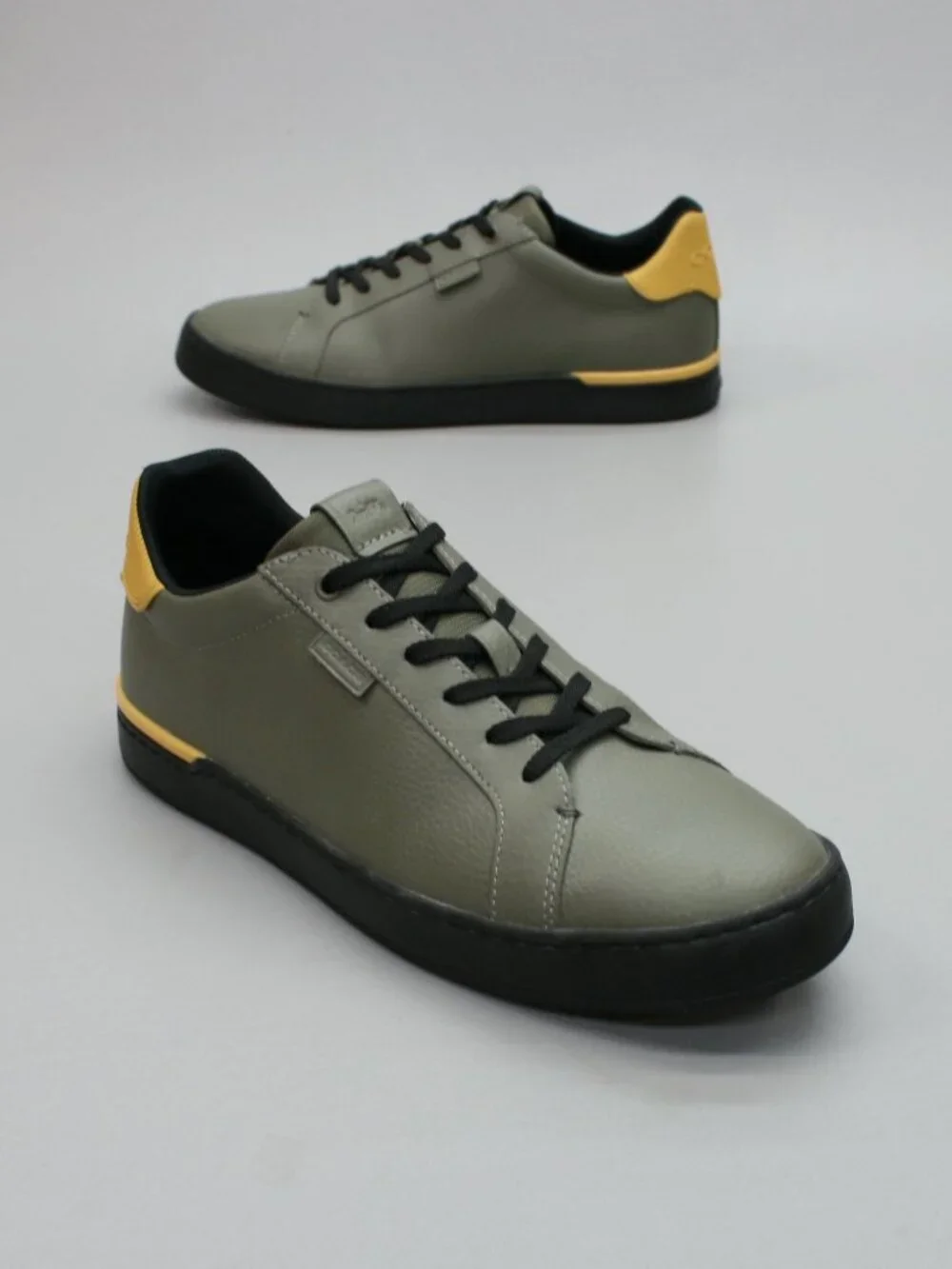 Coach Men's 10 D Lowline Low-top Army Green Leather Yellow Shoes Sneakers C8873